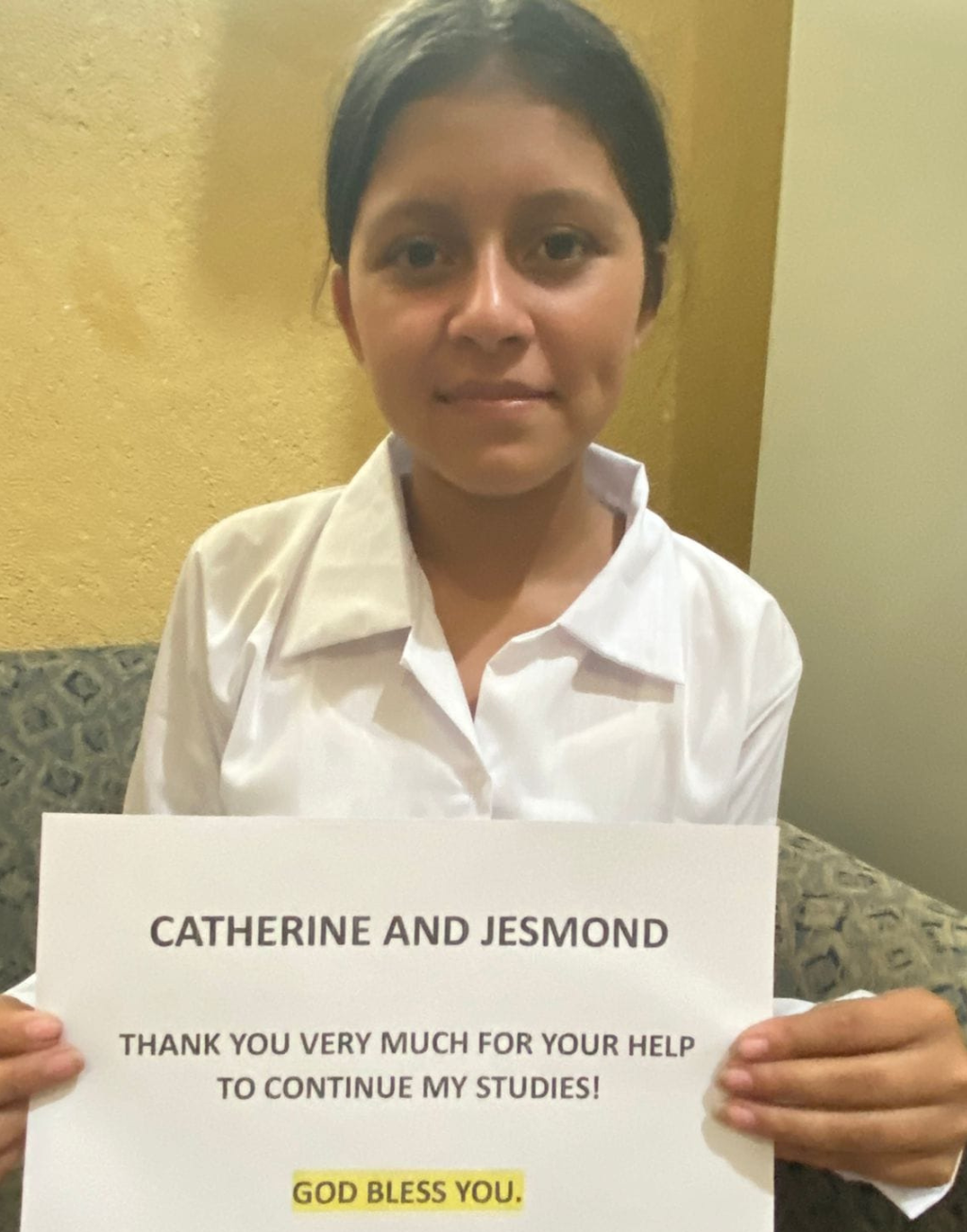 Young Guatemalan Girl's education sponsored through donations made to Guatemala Missions.